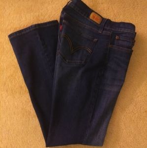 Levi jeans
